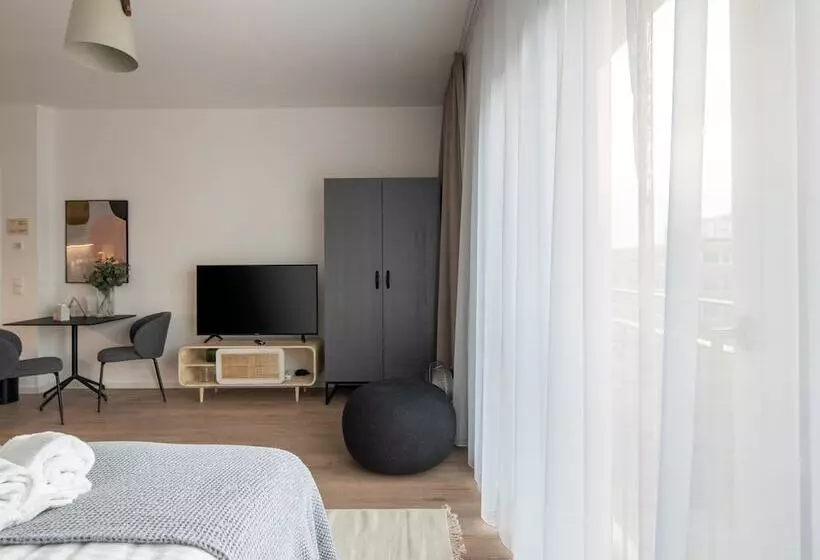 Hotelli Limehome Frankfurt Gutleutstraße