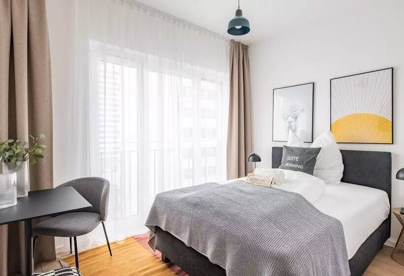 Hotelli Limehome Frankfurt Gutleutstraße