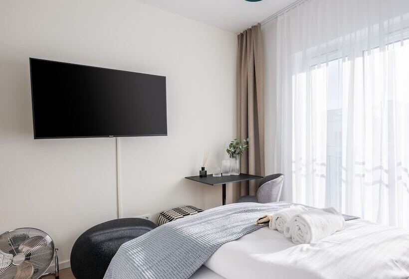 فندق Limehome Frankfurt Gutleutstraße