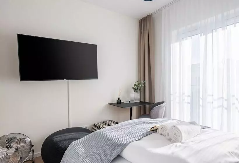 Hotelli Limehome Frankfurt Gutleutstraße