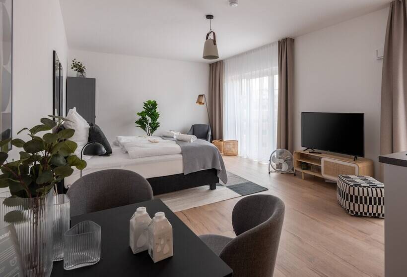 فندق Limehome Frankfurt Gutleutstraße