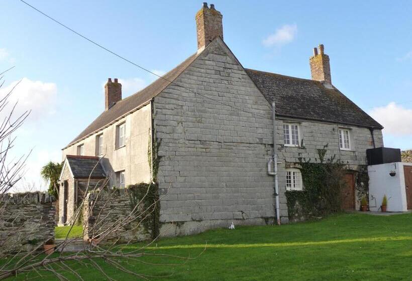 Lellizzick Bed And Breakfast