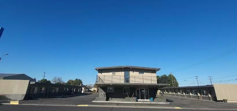 Motelli Othello Inn And Suites