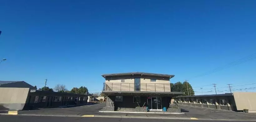 Motelli Othello Inn And Suites