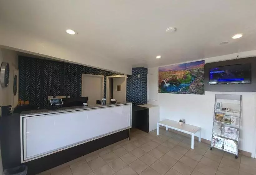 Motelli Othello Inn And Suites