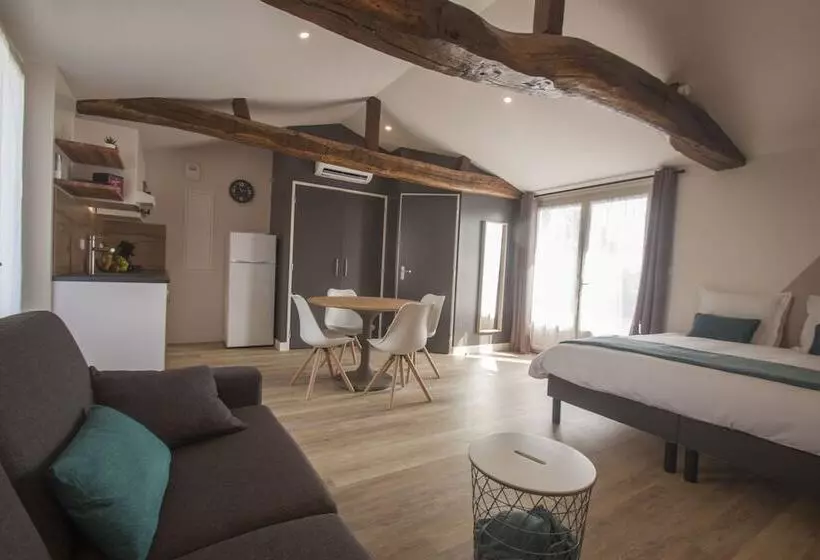 Majatalo Gîte Du Bois Brillant