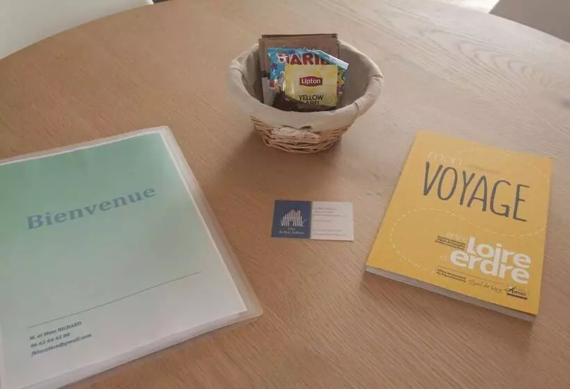 Majatalo Gîte Du Bois Brillant