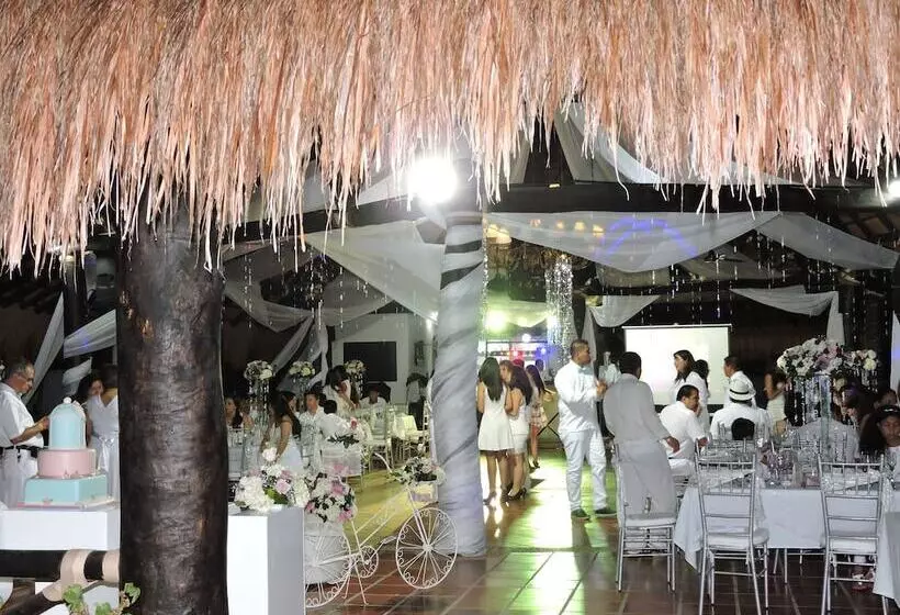 Hotelli Melgar Villa Valeria Boutique