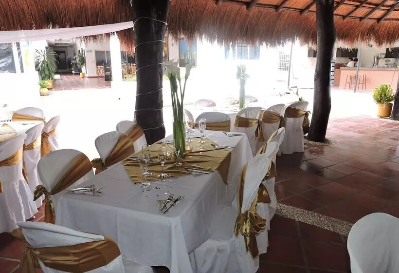 Hotelli Melgar Villa Valeria Boutique