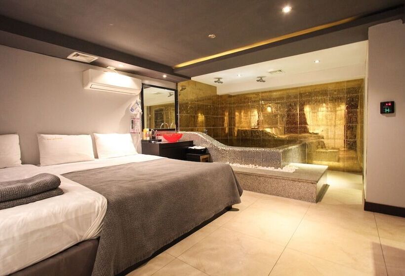 מוטל Yeongdeungpo Syap