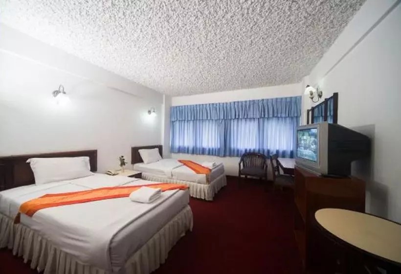 호텔 Amarin Nakorn