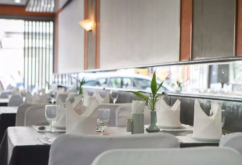 호텔 Amarin Nakorn