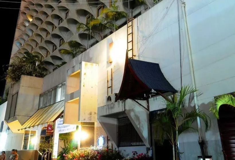 호텔 Amarin Nakorn