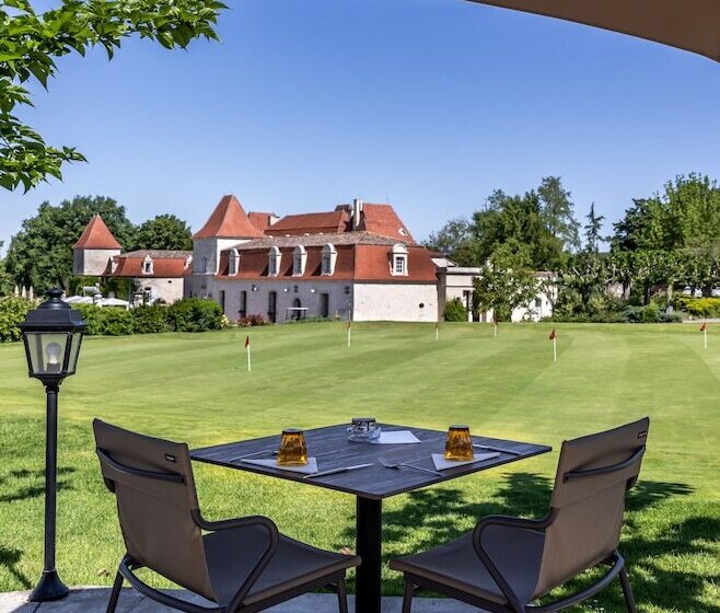 בית מלון כפרי Chateau Des Vigiers