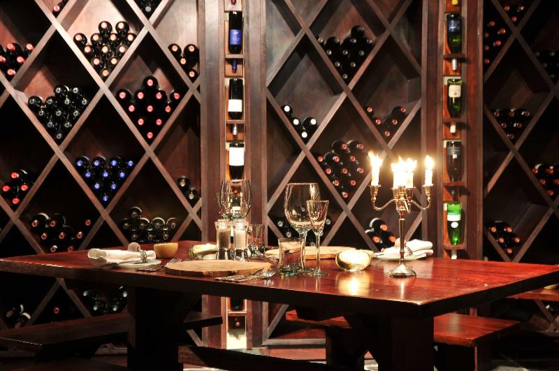 בית מלון כפרי Clifftop Exclusive Safari Hideaway