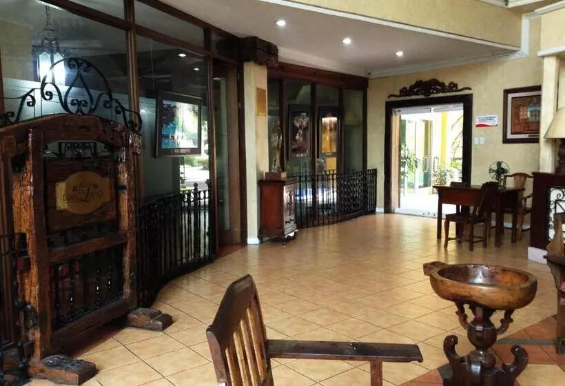 酒店 Crown Regency Residences Davao