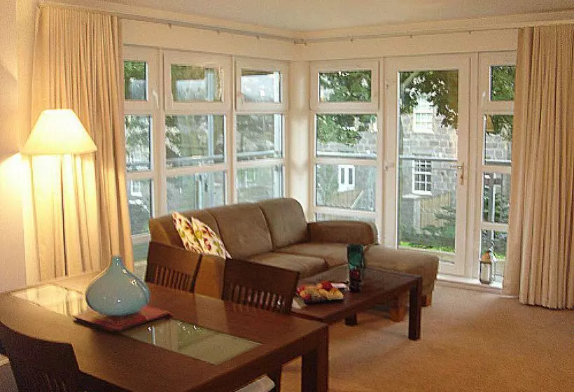 ホテル Dreamhouse Aberdeen