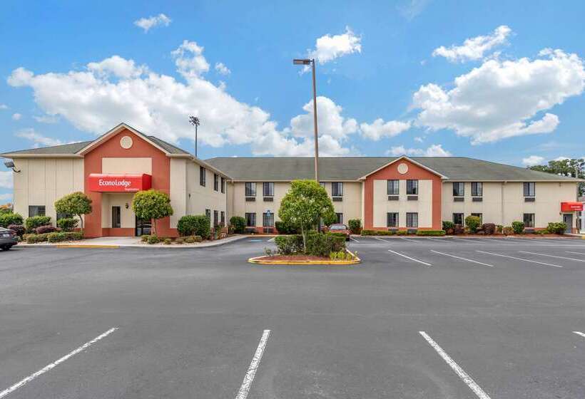 فندق Econo Lodge