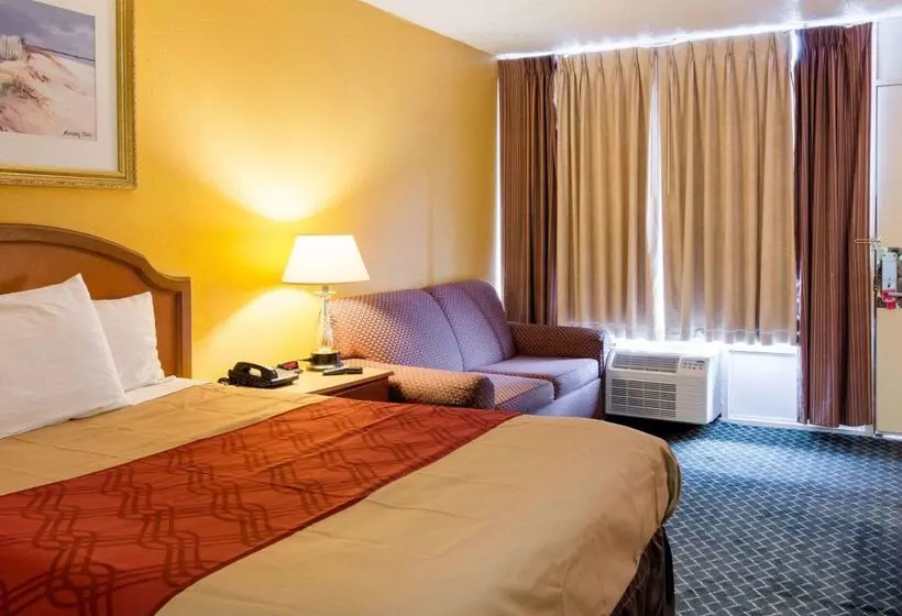 هتل Econo Lodge Petersburg Fort Lee