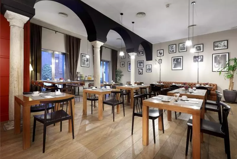 هتل Eurostars Sevilla Boutique