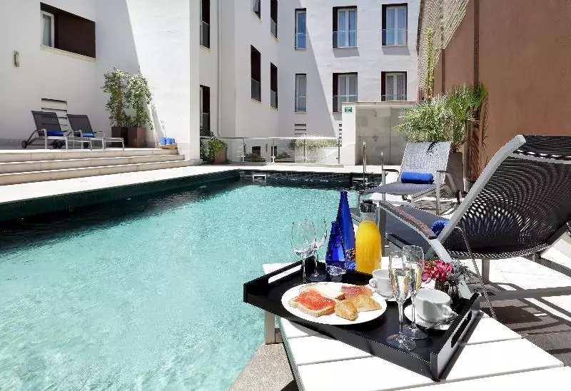 هتل Eurostars Sevilla Boutique