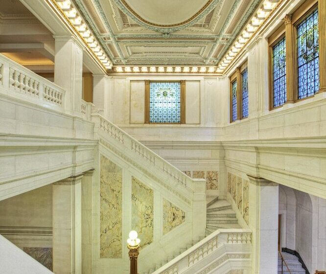 Kimpton Hotel Monaco Baltimore Inner Harbor, An Ihg