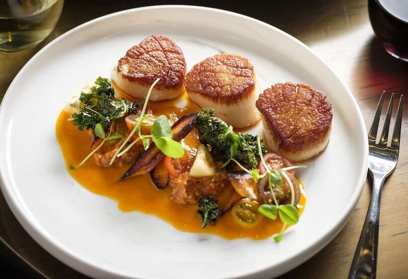 Kimpton Hotel Monaco Baltimore Inner Harbor, An Ihg