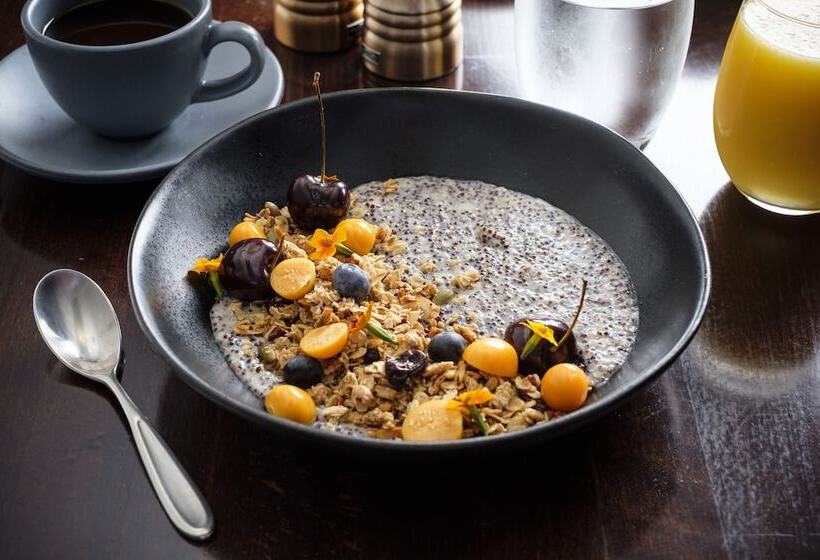 Kimpton Hotel Monaco Baltimore Inner Harbor, An Ihg