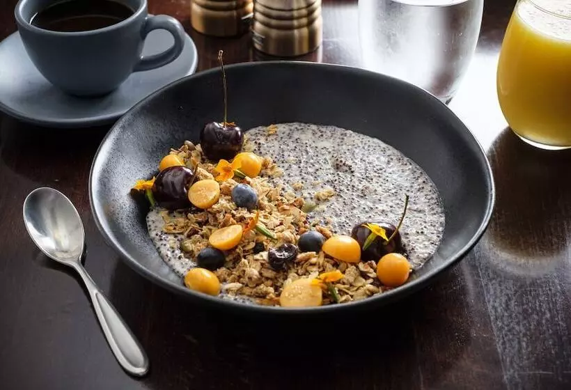 Kimpton Hotel Monaco Baltimore Inner Harbor, An Ihg