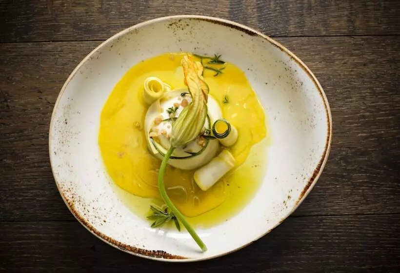 Kimpton Hotel Monaco Baltimore Inner Harbor, An Ihg