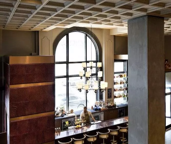 Kimpton Hotel Monaco Baltimore Inner Harbor, An Ihg