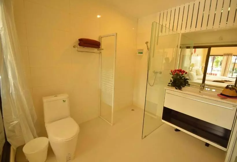 Отель Koh Hai Fantasy Resort & Spa