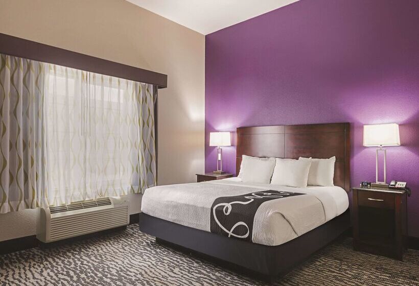 هتل La Quinta By Wyndham Fresno Northwest