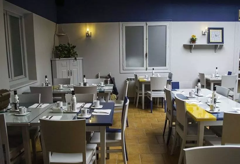 ホテル Maestrazgo De Calatrava