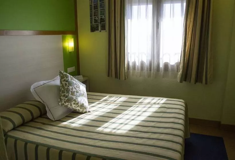 ホテル Maestrazgo De Calatrava