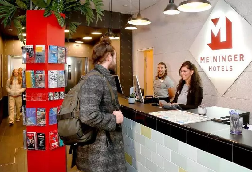 Meininger Hotel Berlin Hauptbahnhof