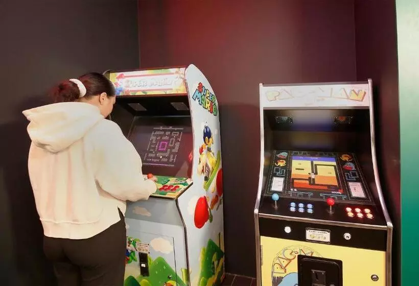 Meininger Hotel Berlin Hauptbahnhof