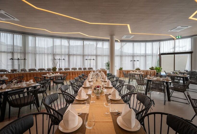 فندق Metadee Concept