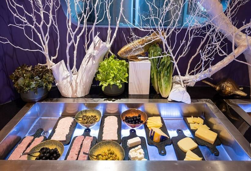 فندق Metadee Concept