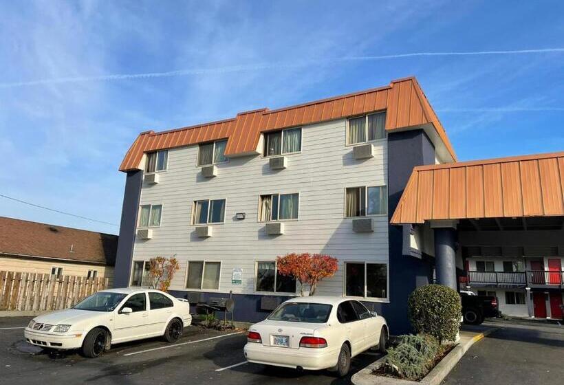 فندق Portland Inn