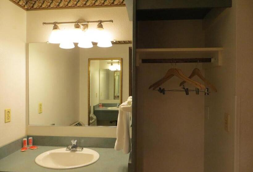 فندق Portland Inn