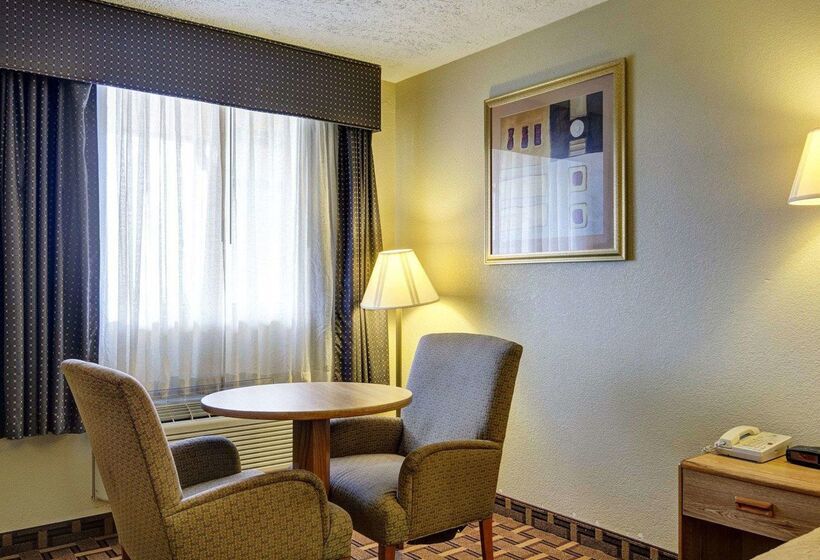 فندق Quality Inn Conway   Greenbrier