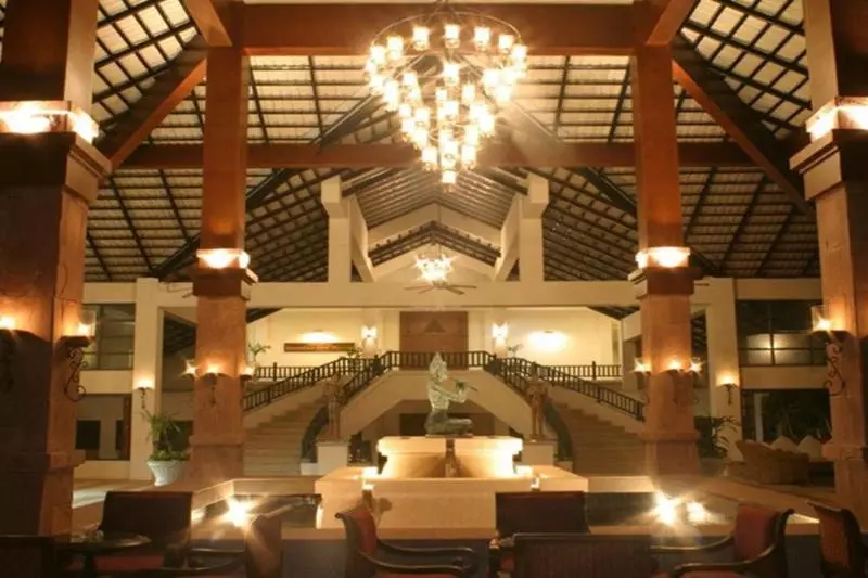 酒店 Rajamangala Pavilion Beach Resort