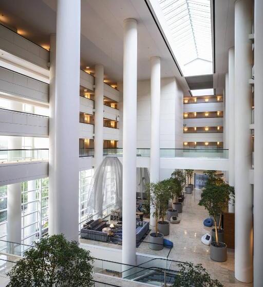 فندق Renaissance Schaumburg Convention Center