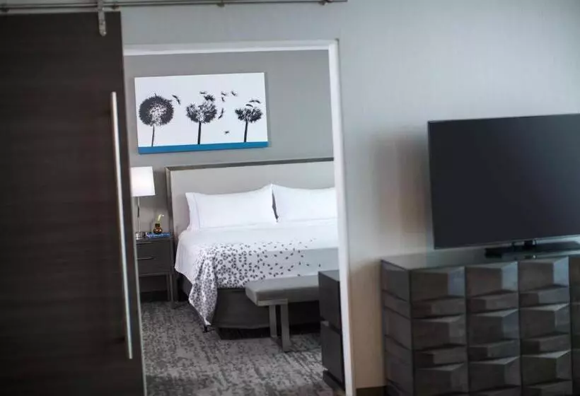 בית מלון כפרי Renaissance Schaumburg Convention Center