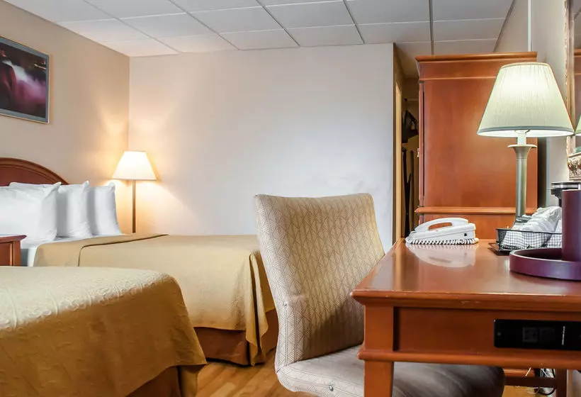 Отель Rodeway Inn Niagara Falls