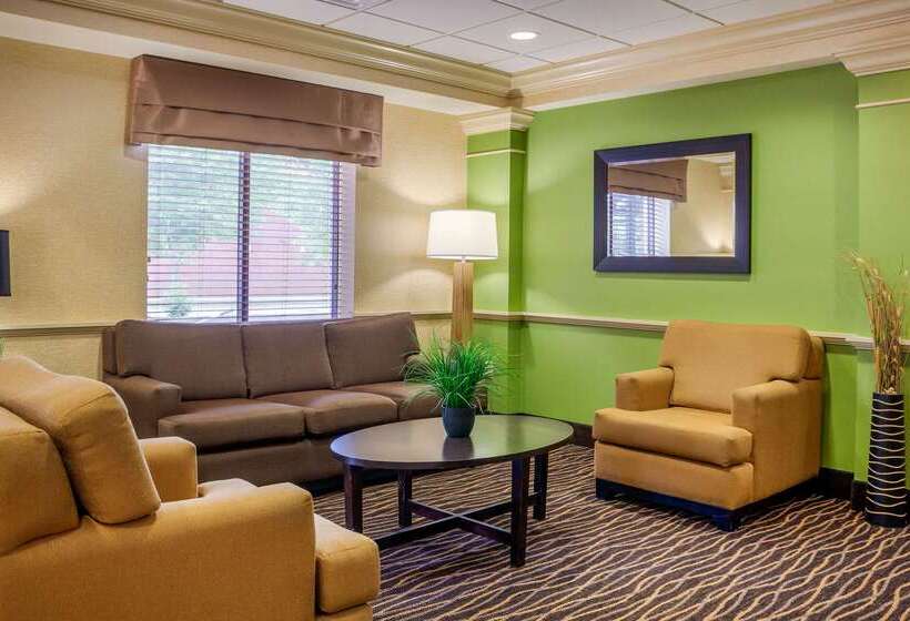 فندق Sleep Inn & Suites Airport