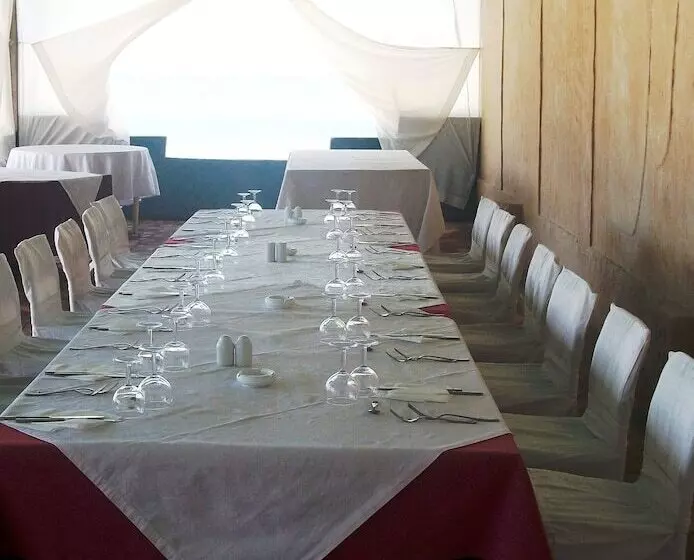 هتل Hôtel Le Sokhamon