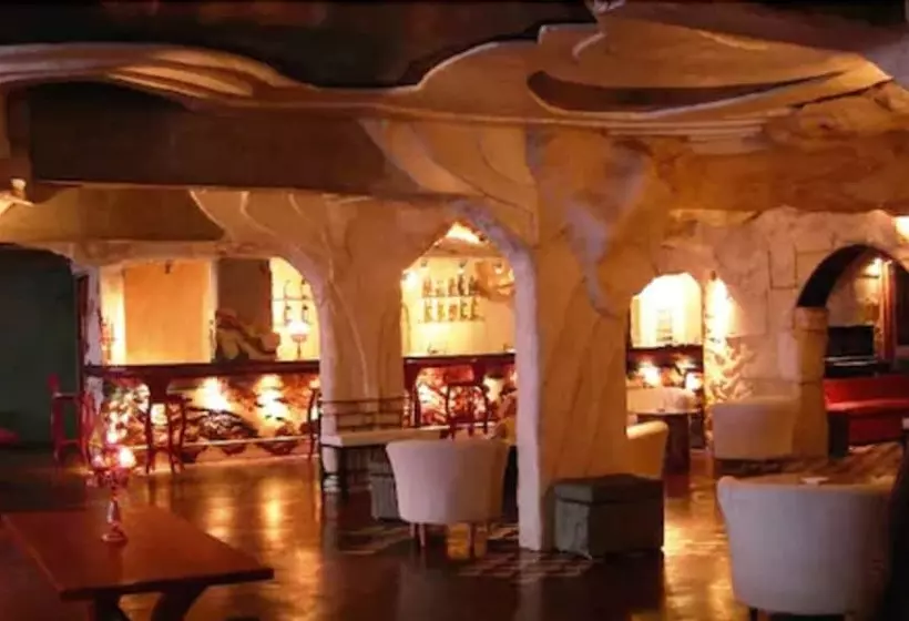 هتل Hôtel Le Sokhamon