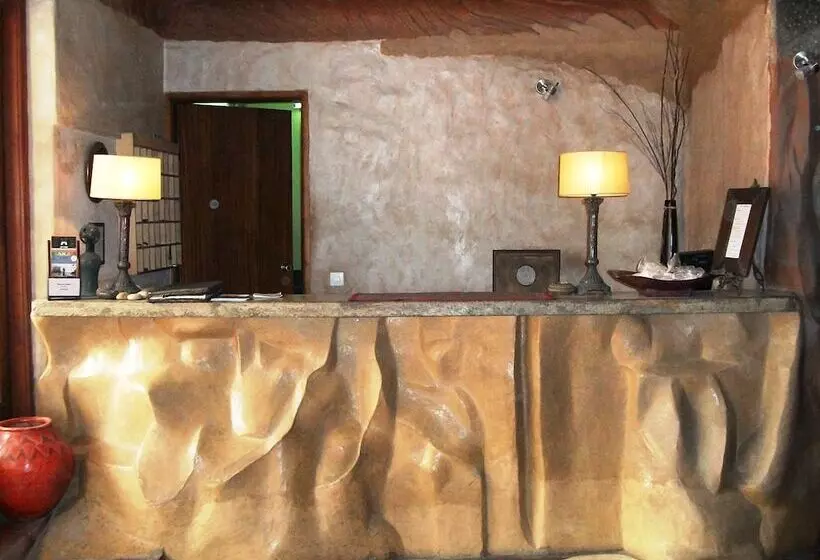 هتل Hôtel Le Sokhamon